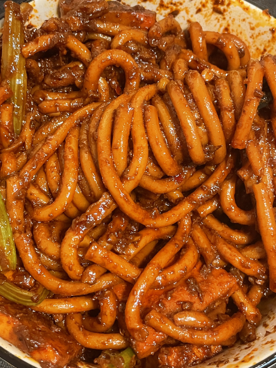 到宝了家人们…早发现这个得少定多少外卖 新疆朋友给我安利的炒米粉