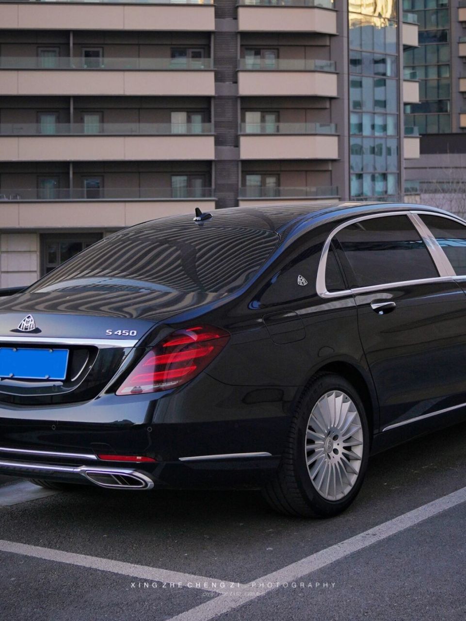自取其辱,我怎么停在了迈巴赫s450旁边?