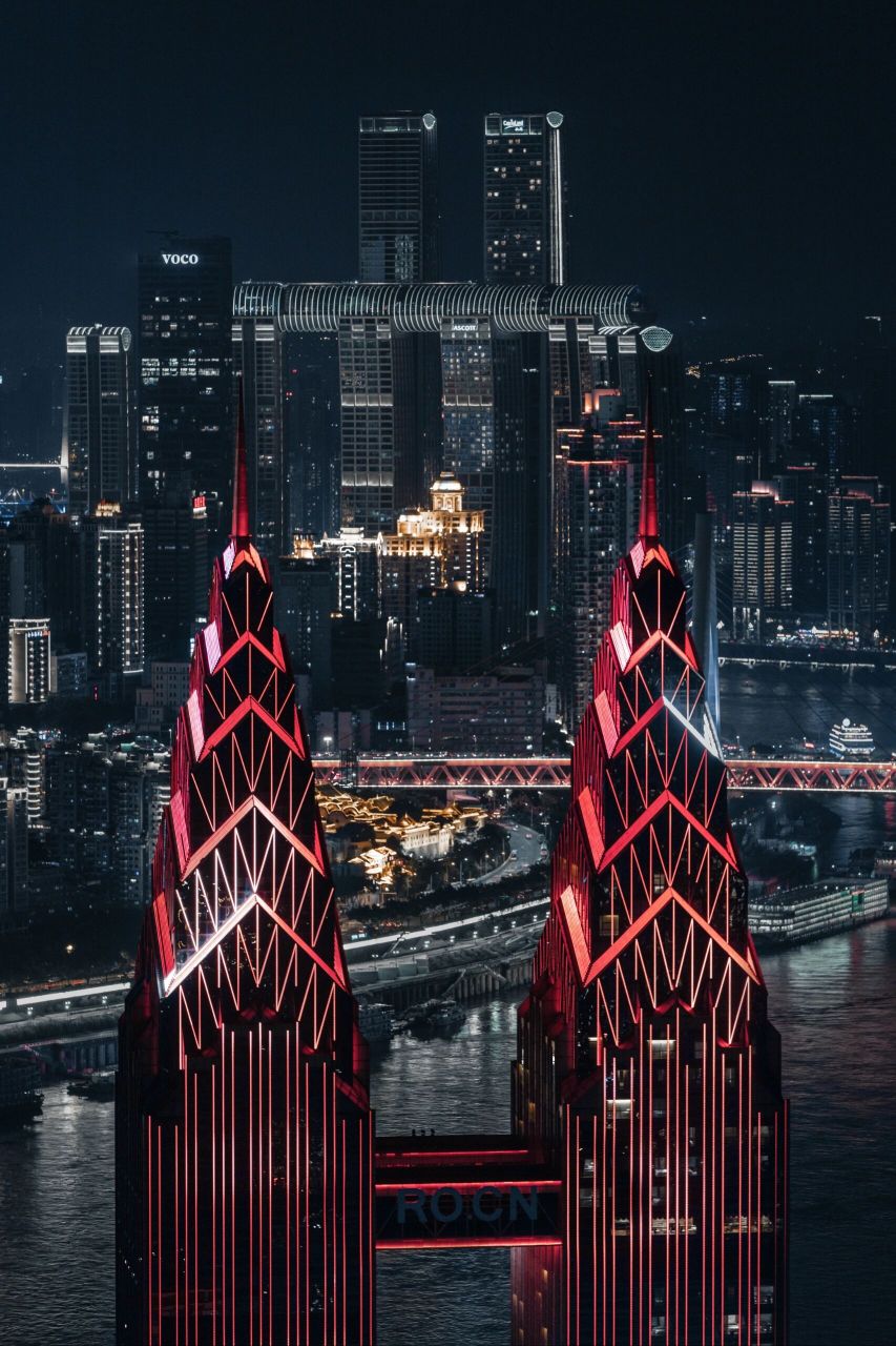 重庆|三刷万豪,双子塔标准证件照√ 三刷万豪,这次可算没有虚焦 趁