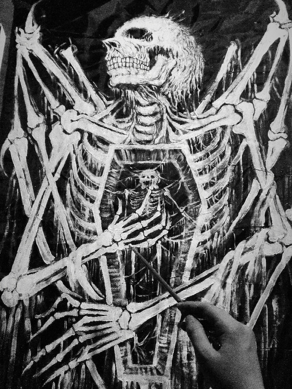 ⚫️⚪暗黑手绘丙烯画 | 白色恶魔抱棺骷髅 这副抱棺骷髅大到我