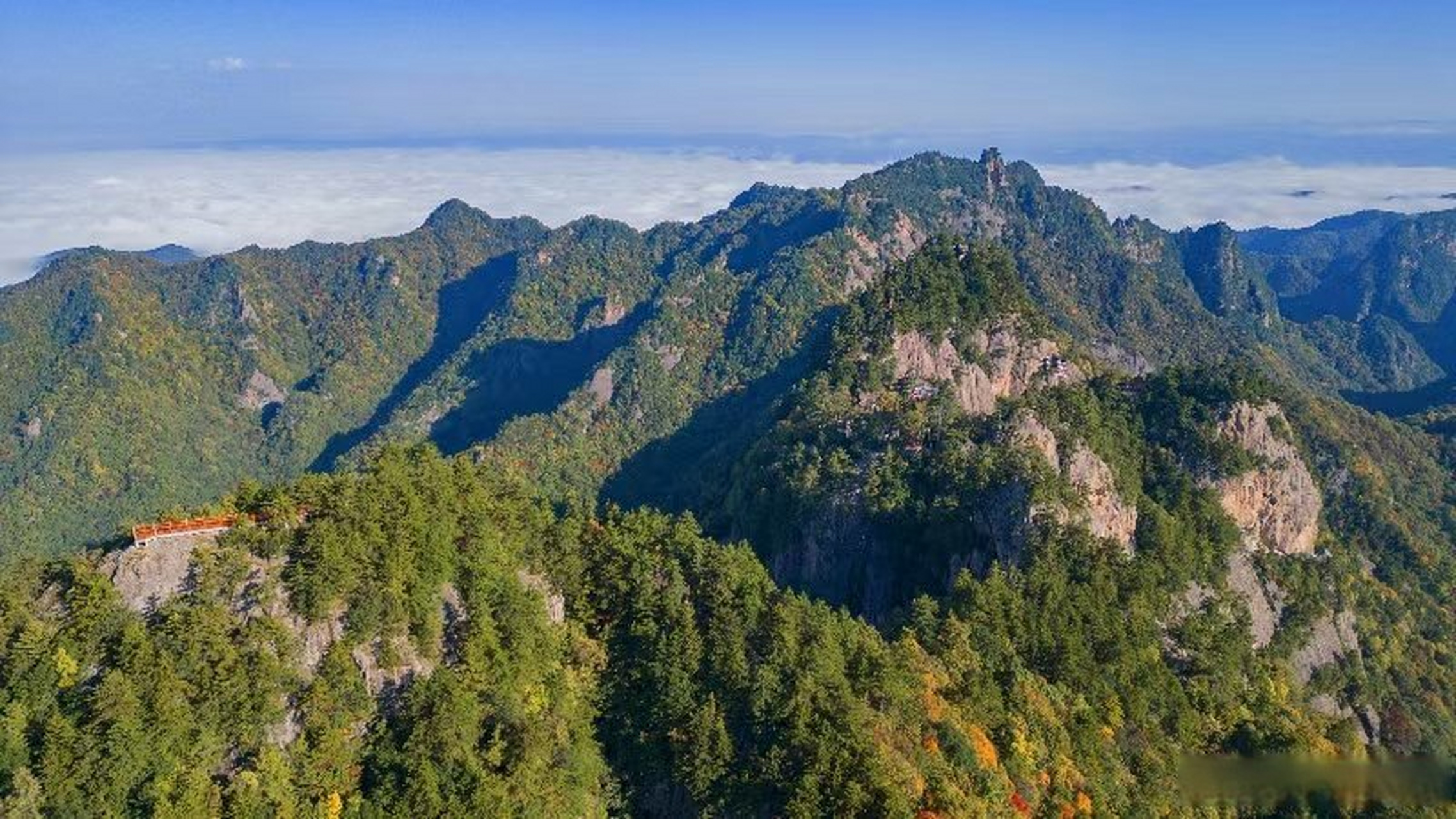 天水石门山秋韵(摄影:陈治平)#网推天水##社会##寻美天水##天之水网