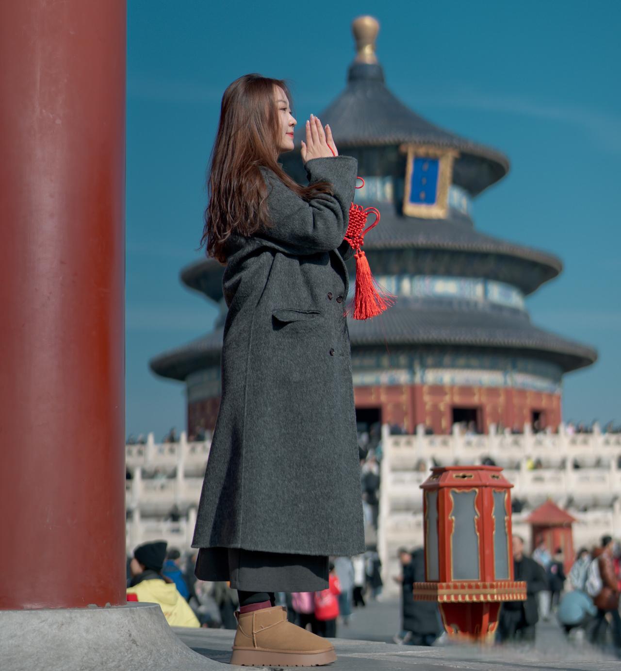 人像古建筑人像从上往下拍的人像照片和古建筑拍照的人像照片人像古