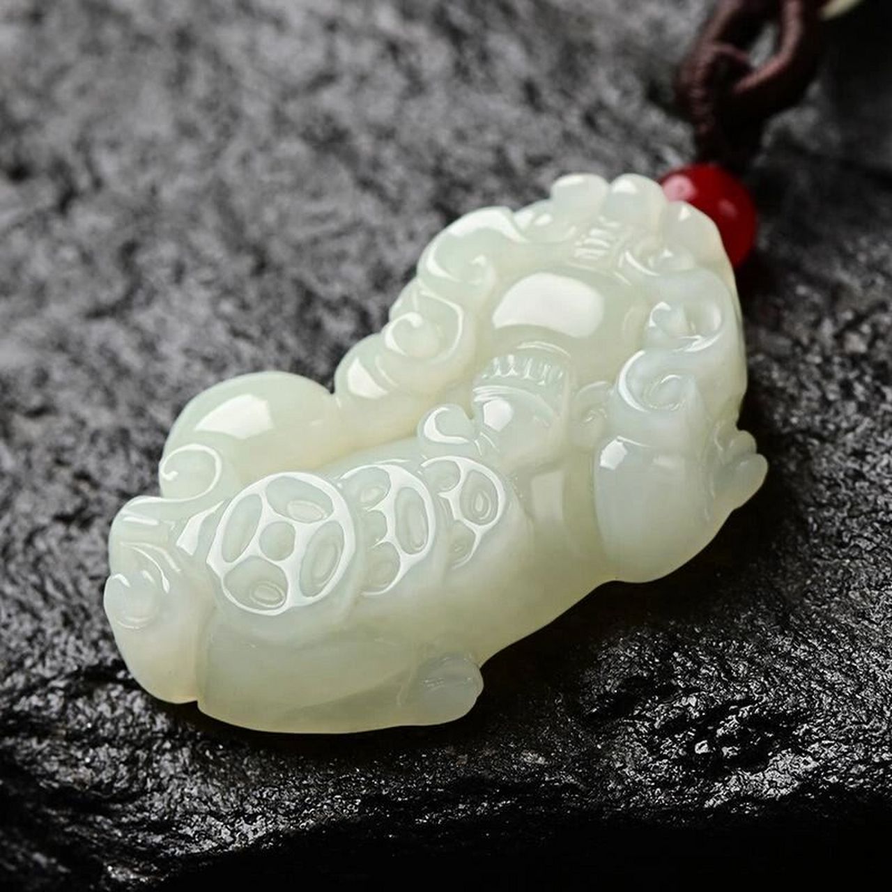 导语:貔貅是一种灵兽,在中国古代就已经有了关于它的传说.