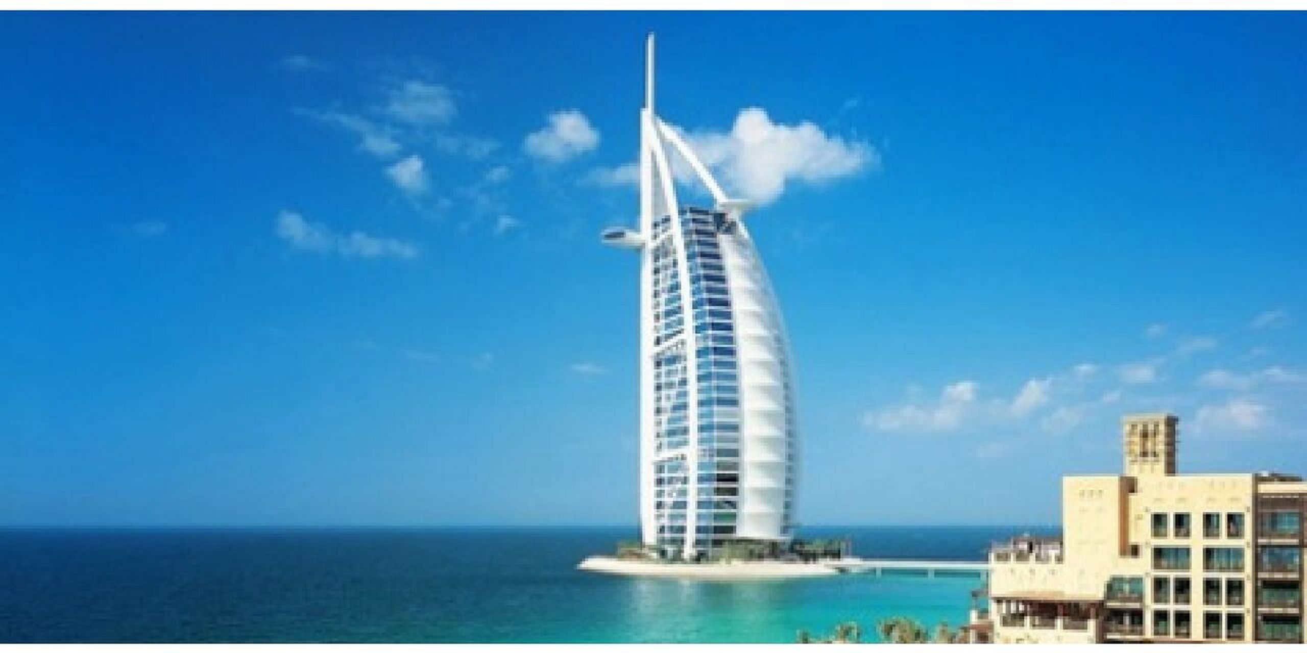 迪拜帆船酒店(burj al arab)地理位置迪拜的象征——迪拜帆船酒店,它