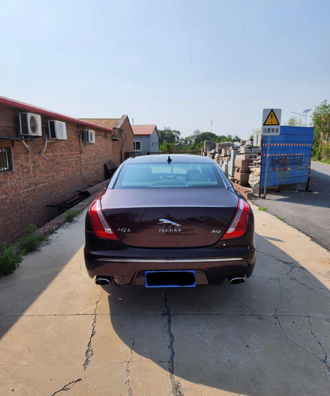 新到2013年捷豹xjl3.