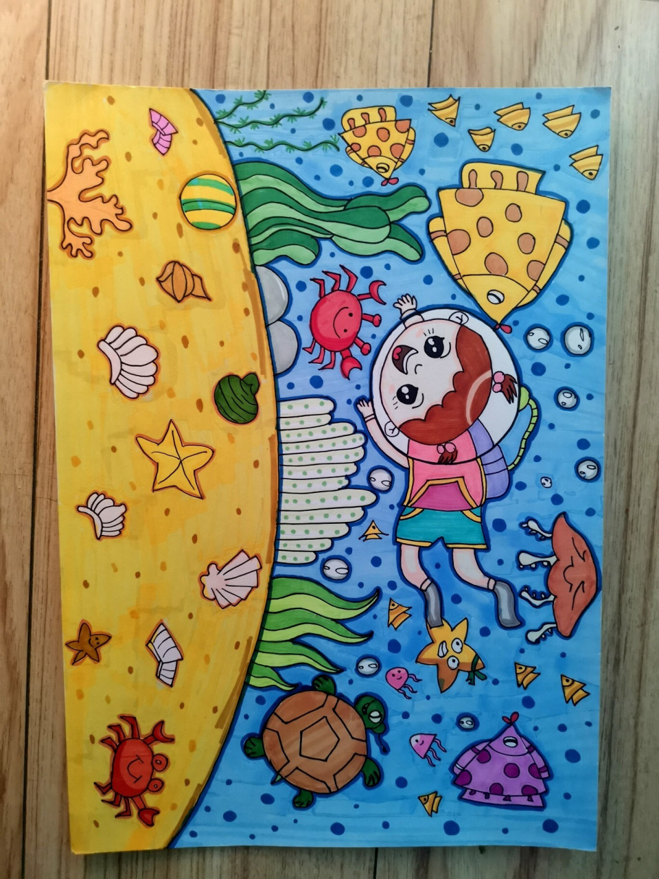 主题儿童画海底世界 这副也是模仿的