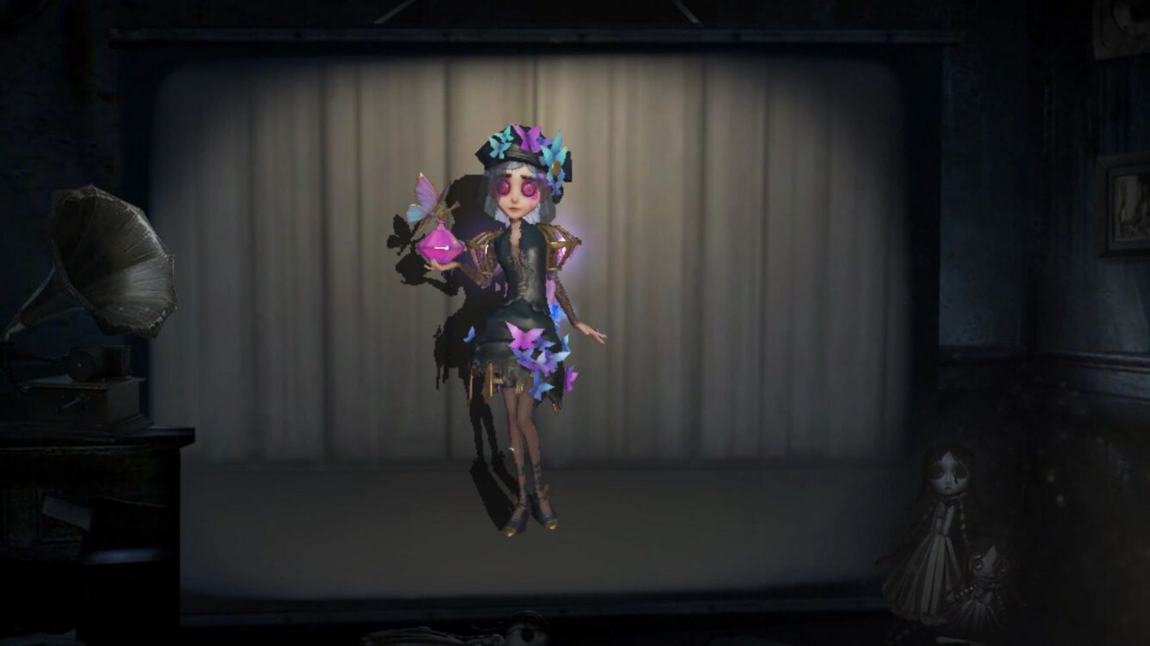 调香皮肤测评(常驻) 笼中之蝶: 手感不错,袖间的蝴蝶很细节,比较经典