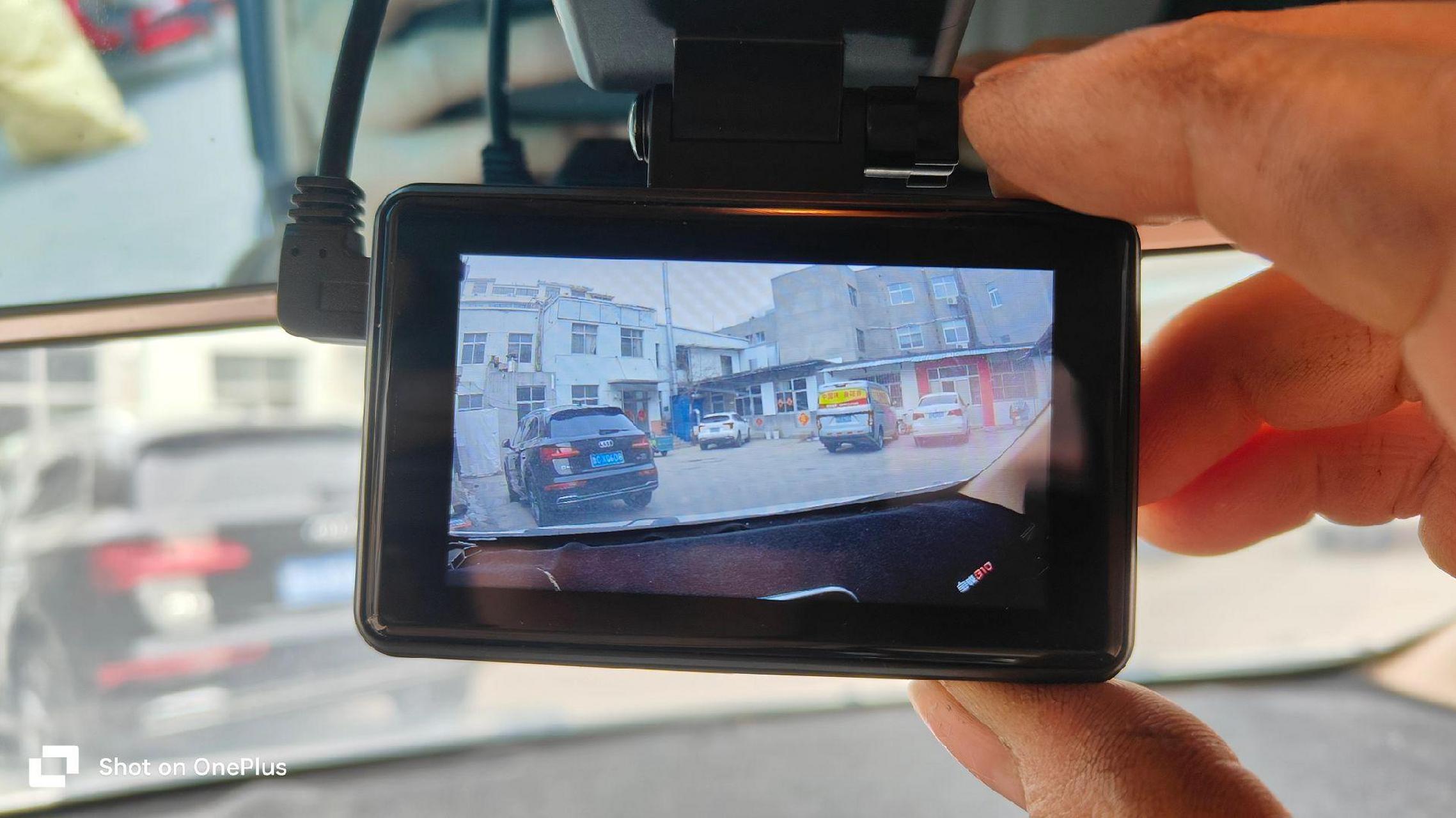 纽曼k9隐藏式4k 超清夜视行车记录仪上车宝骏310