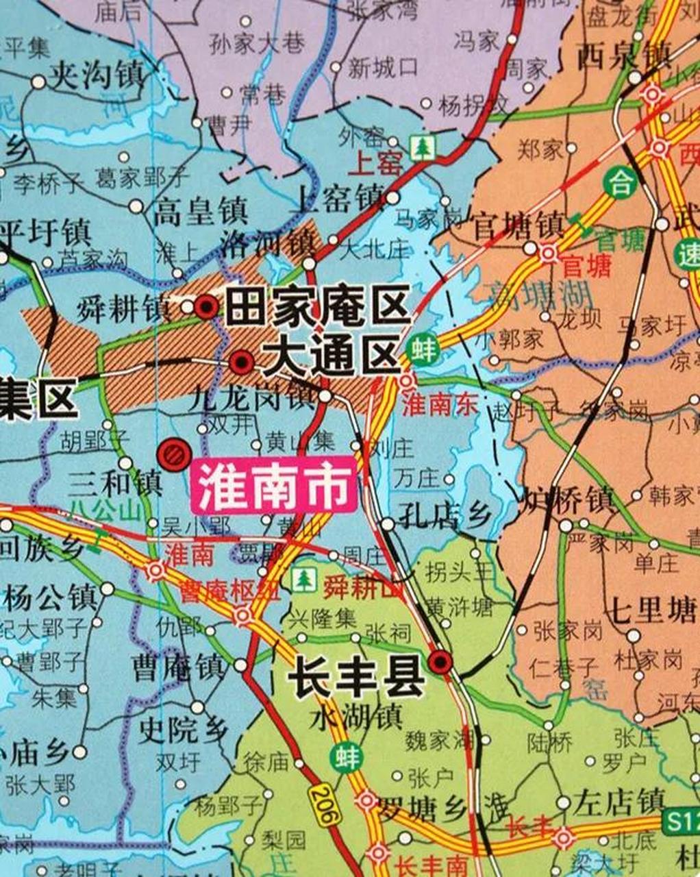 炉桥镇在安徽省滁州市定远县西北部,距定远县城45公里,炉桥镇到合肥市