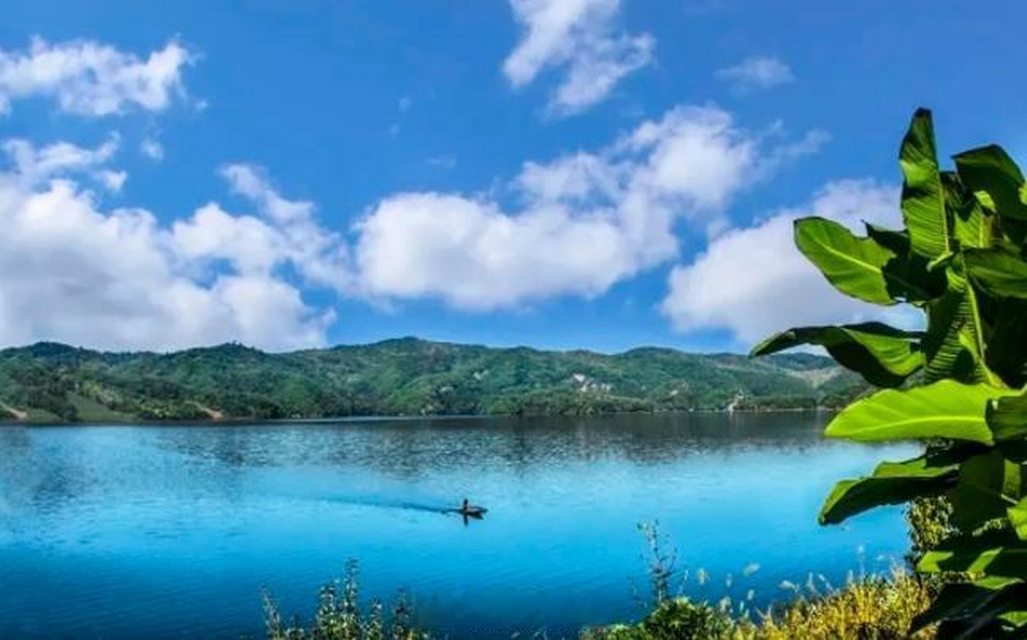 早安吉林文旅# 踏着初升的晨光,开启新的一天~(松花江生态旅游风景区