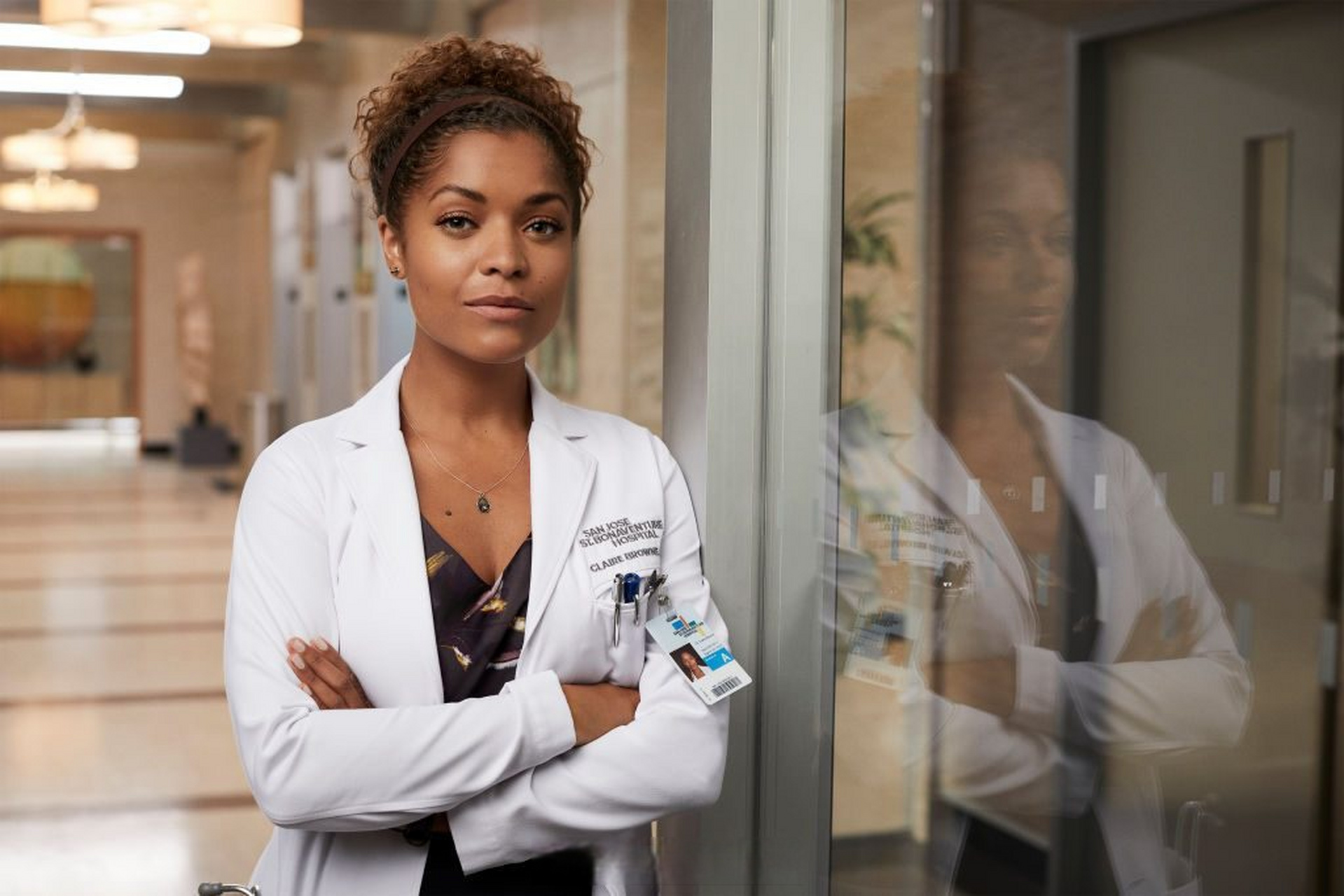 《良医》的初代主演安东尼娅·托马斯(antonia thomas)将于今年春天