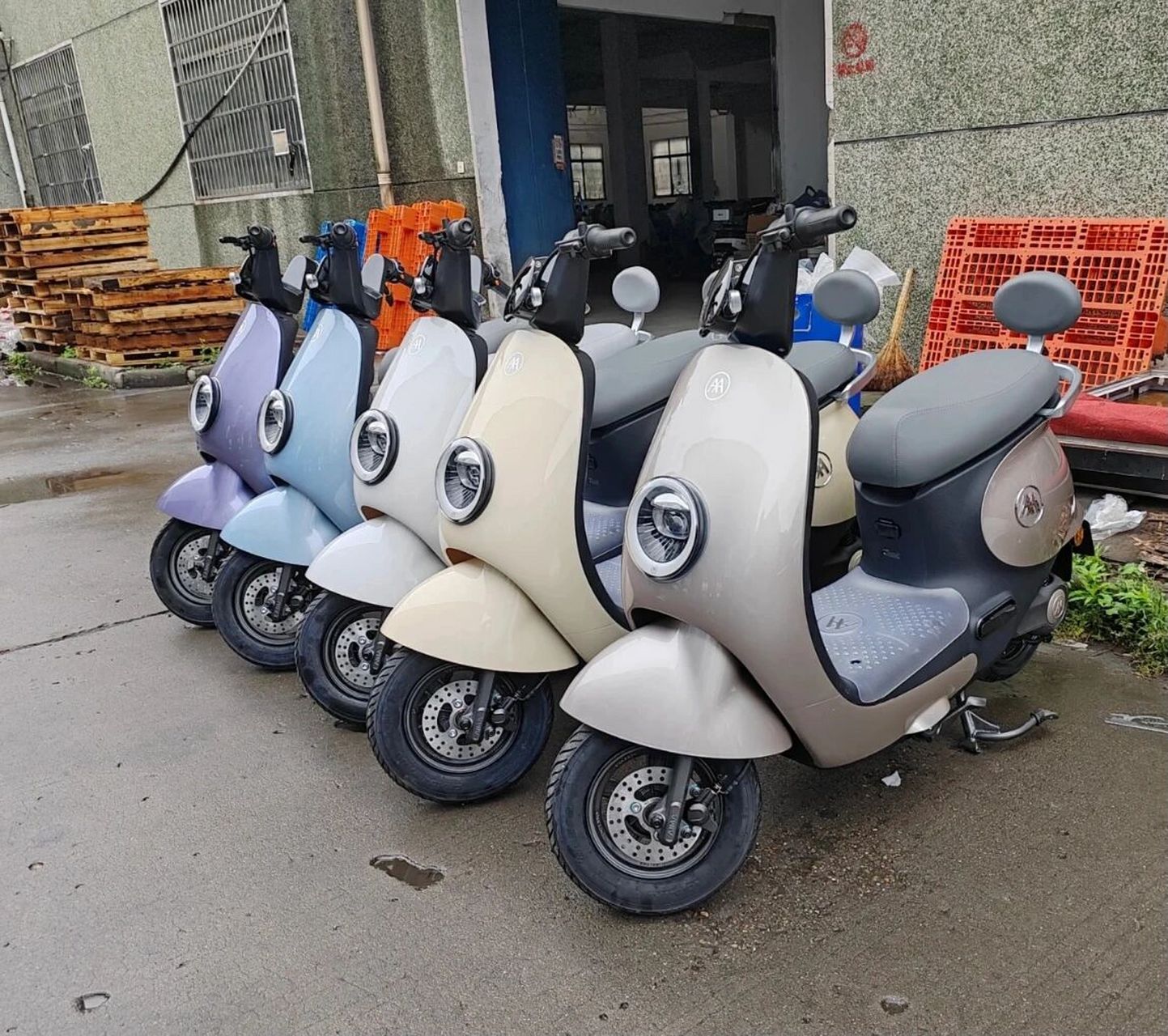 爱玛时光qb03 爱玛新款时光qb03这款车价格只需要3199元.