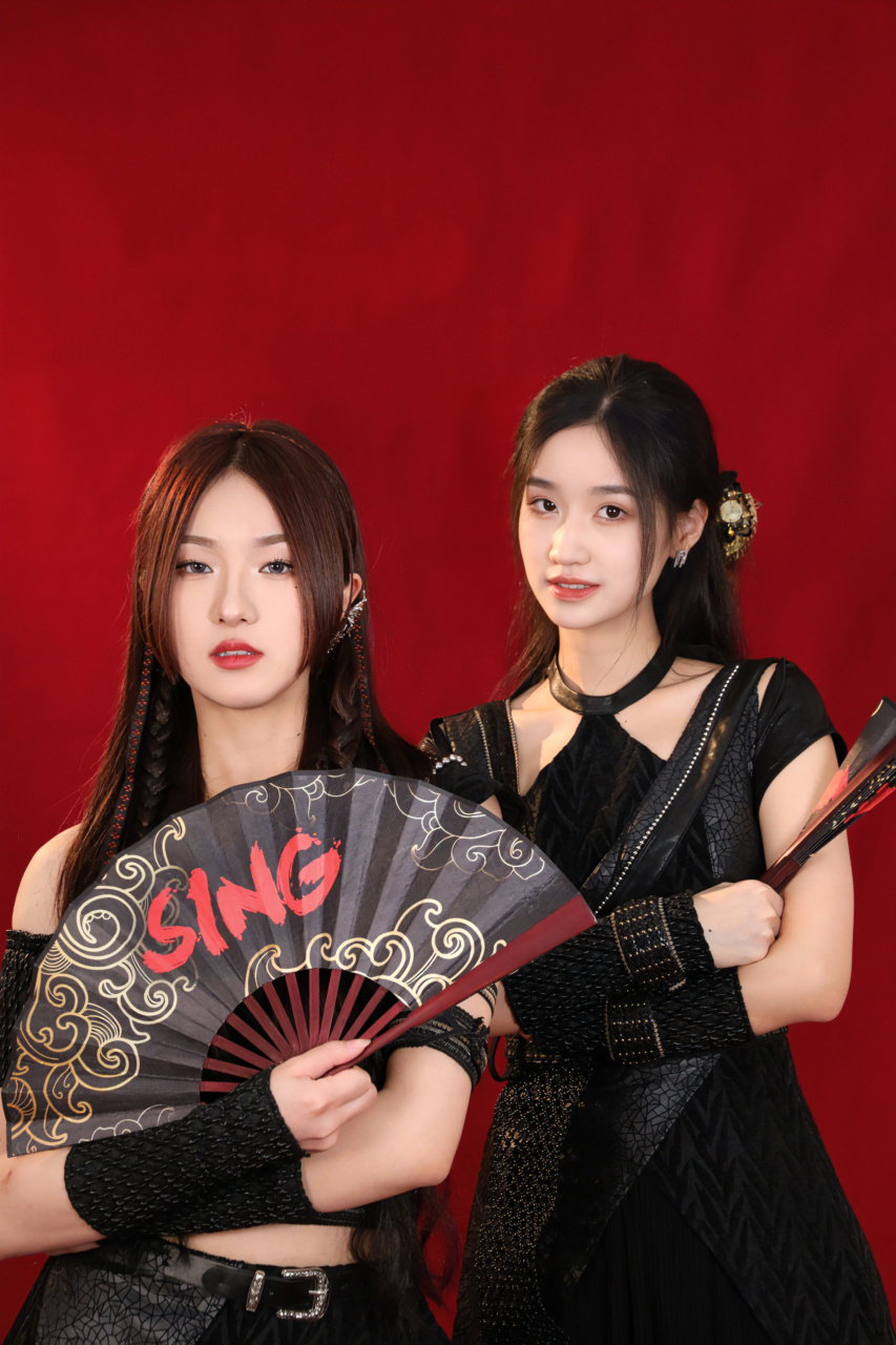 sing女团#  是谁想看宗老师和娇娇的红底"结婚照"?团团来安排了![心]