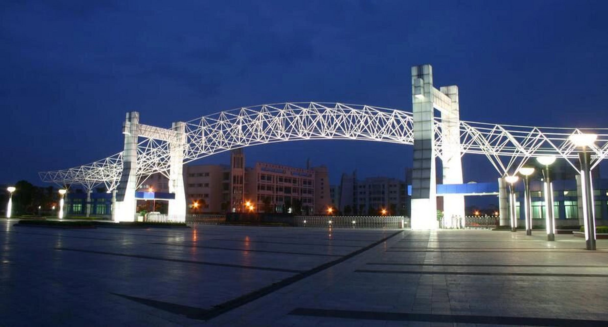 南昌工程学院是个好二本吗 南昌工程学院在全国正规大学中排名前10.