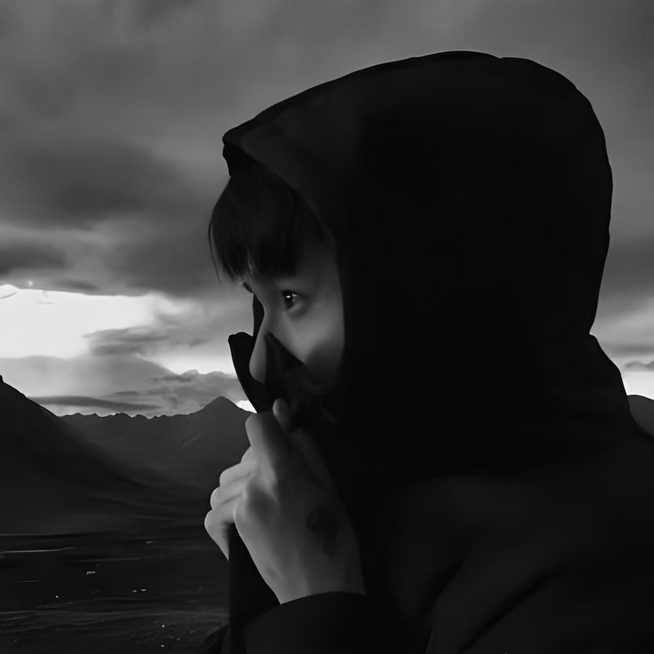 灰色头像 04家人们,我发现了一些超酷的灰色头像!快来看一看!90