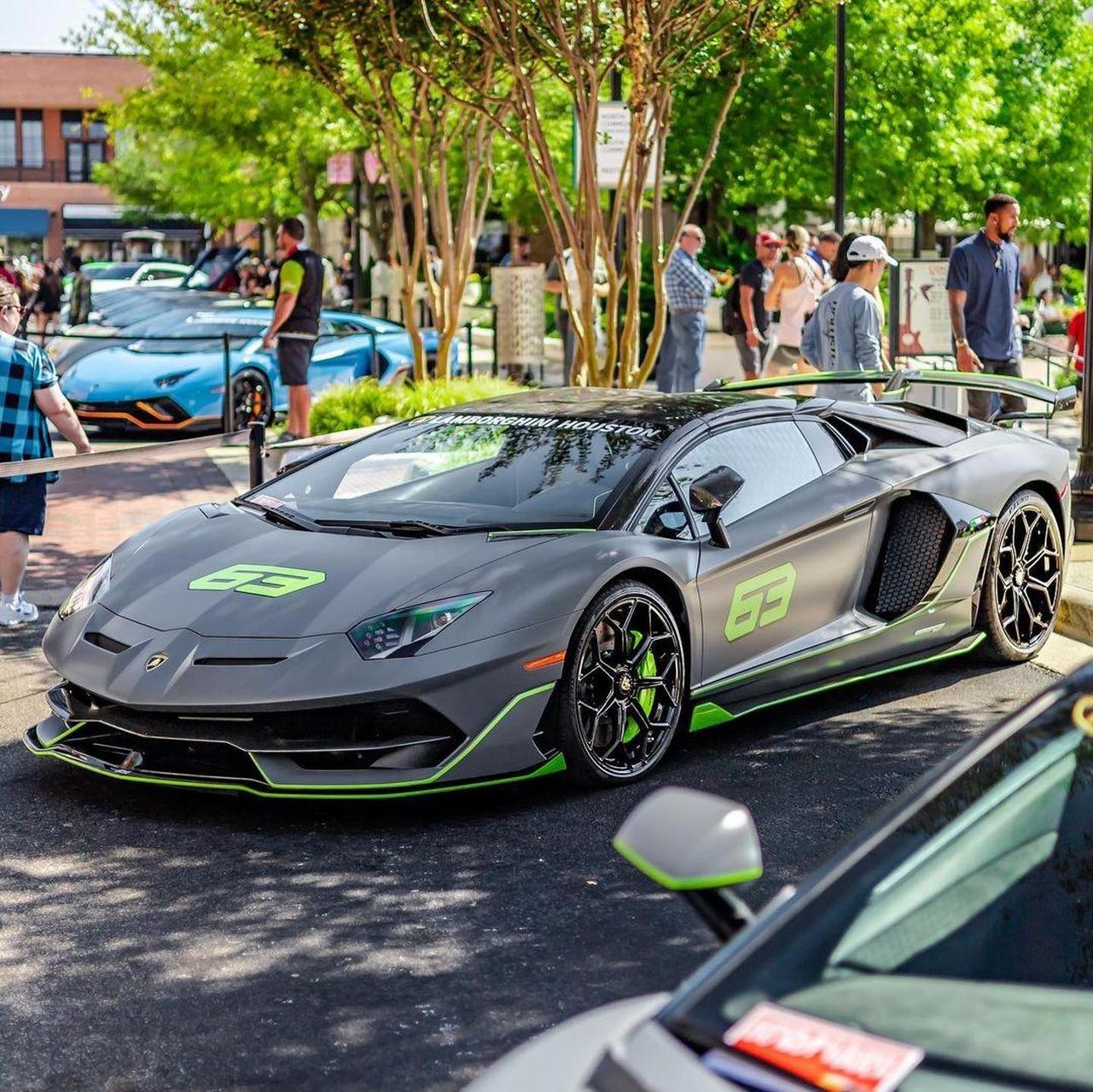 对于63的含义,熟悉兰博基尼的车迷朋友们应该不会陌生,这款特别版车型