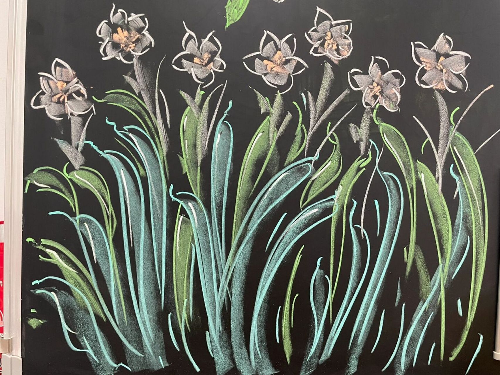 两分钟速粉[馋嘴][馋嘴][馋嘴][馋嘴]#黑板报# #黑板报素材# #粉笔画