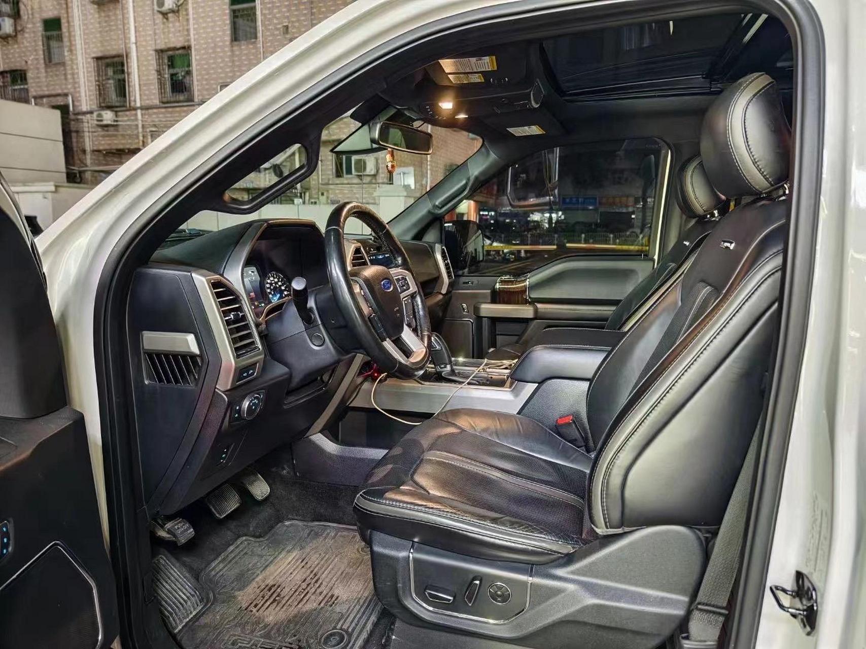 福特f150墨西哥lobo铂金版