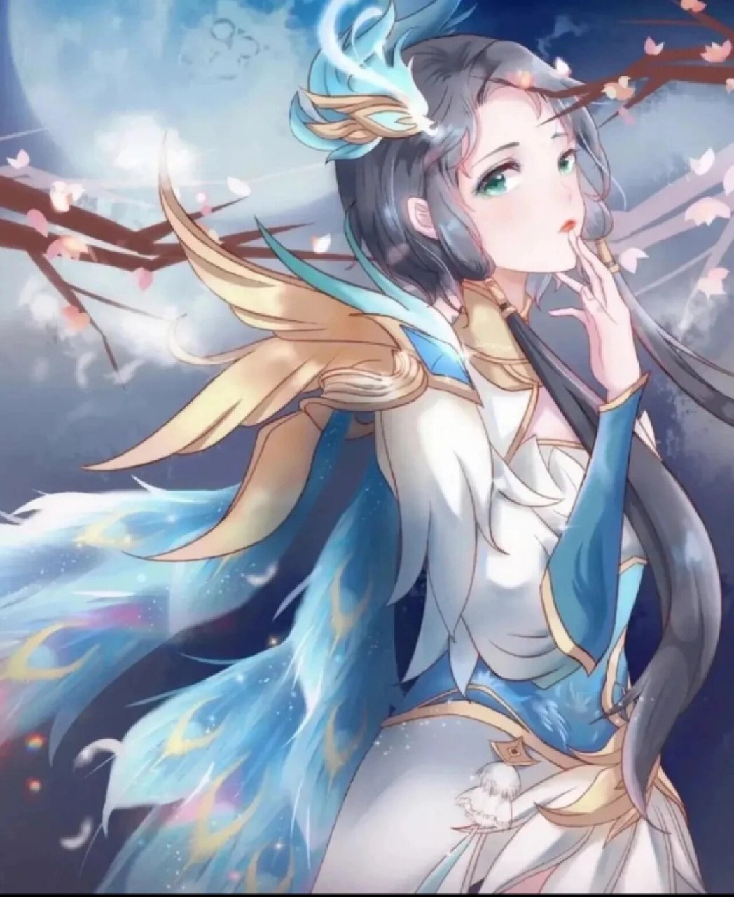 虞姬头像 倒在光明前的英雄们,成了消失的名字,我不是英雄,只是幸存者