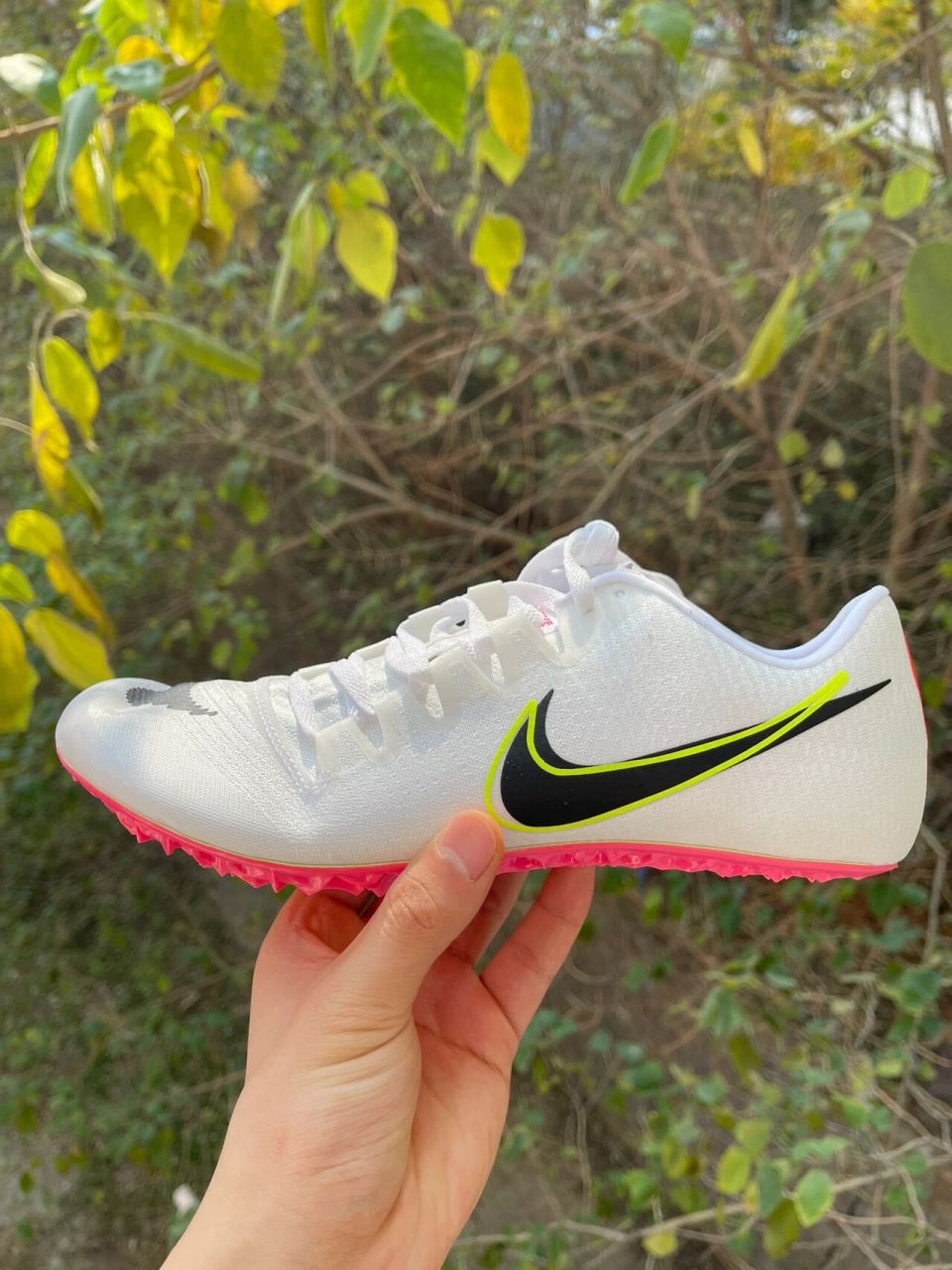 耐克ja fly3短跑钉鞋 相信这是一双大部分运动员和体育生都比较熟悉的