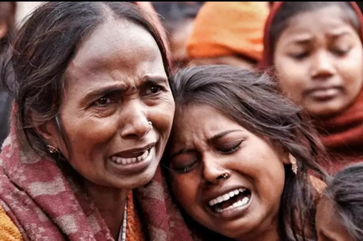 惨无人道!印度14岁女孩遭轮奸,后竟被凶手活活烧死!