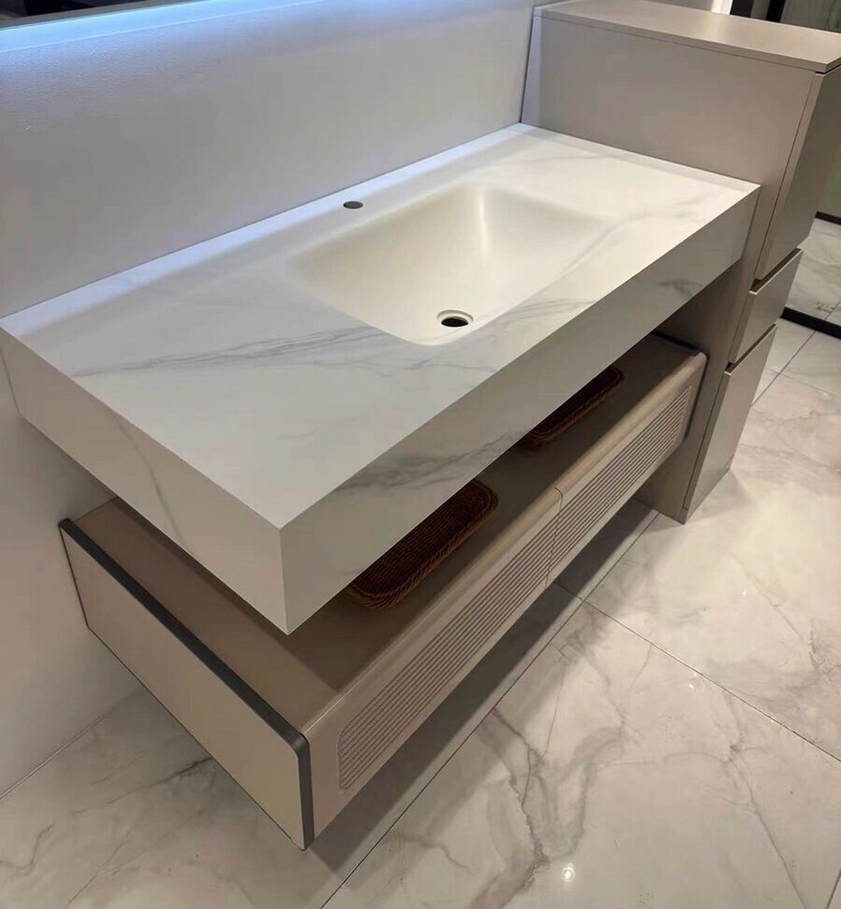 岩板热弯一体盆,它来了!