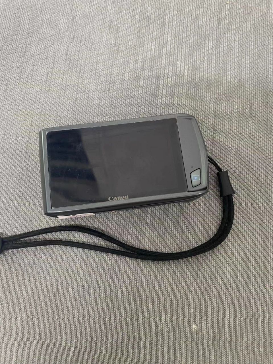 出佳能ixus310hs 佳能ixus 310hs 1210万像素 4倍光学变焦 is防抖 出