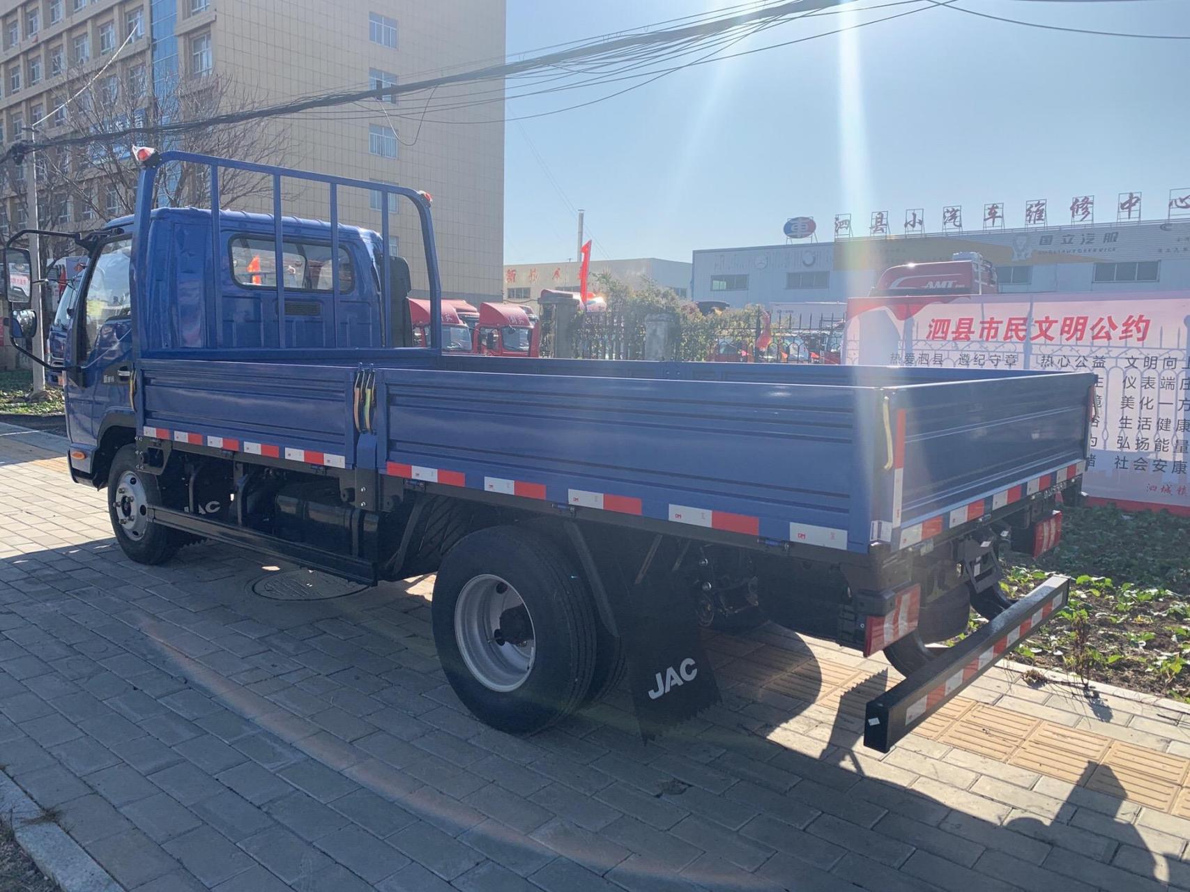 江淮康铃j5—4.2米平板整车,全柴132马力,7.