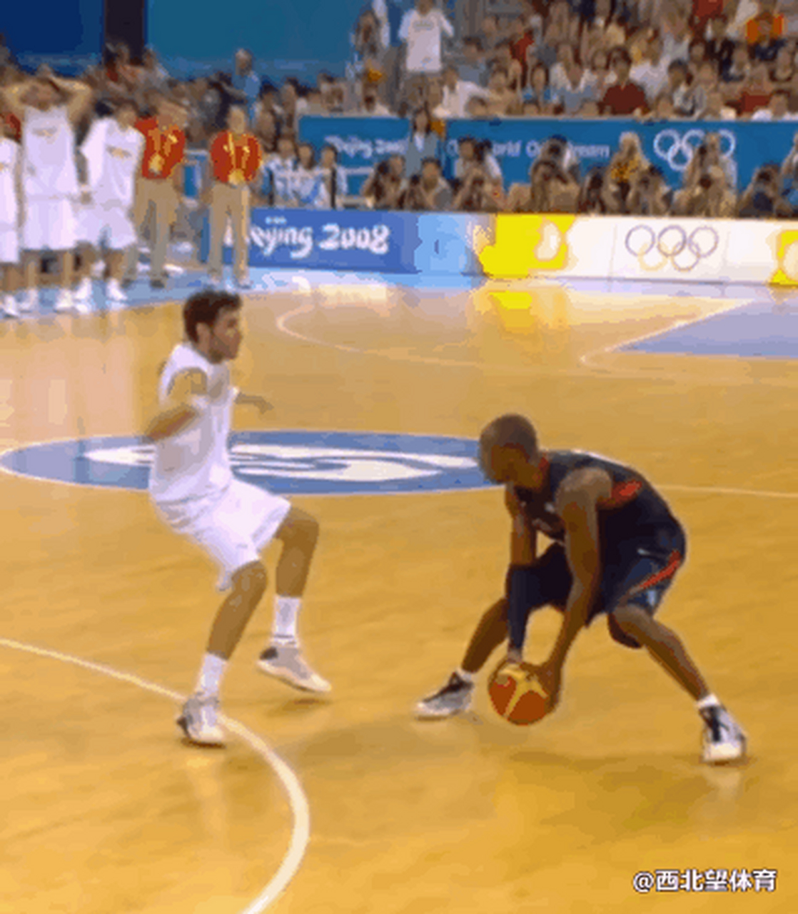 【经典】科比08奥运会决赛"3 1",手势:全场噤声!