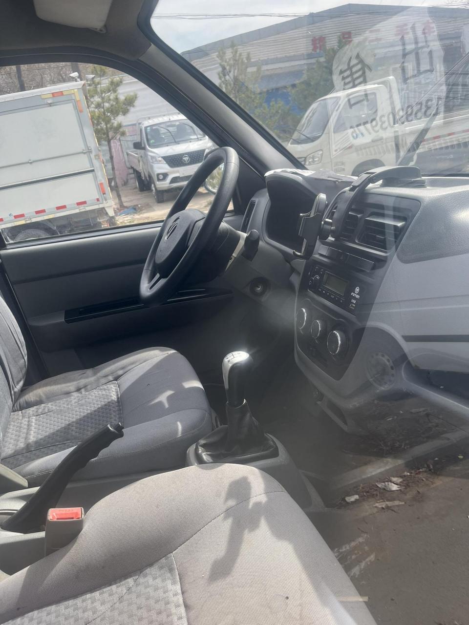 新到一台福田祥菱v1,单排单轮,1.5排量,电动门窗,车厢长3.