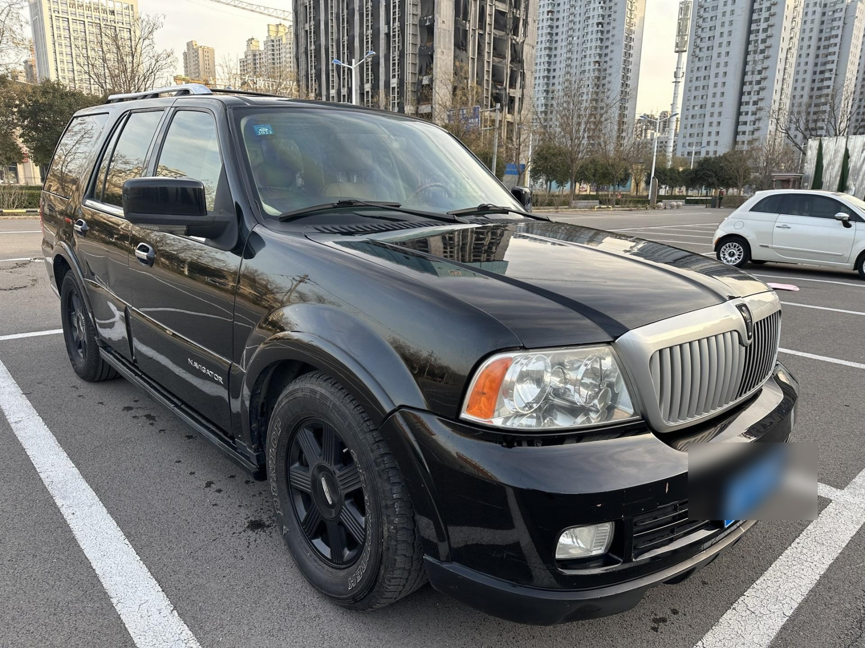 06年林肯 领航员  硬汉座驾 全尺寸美系suv  7座 v8 非承载式车身