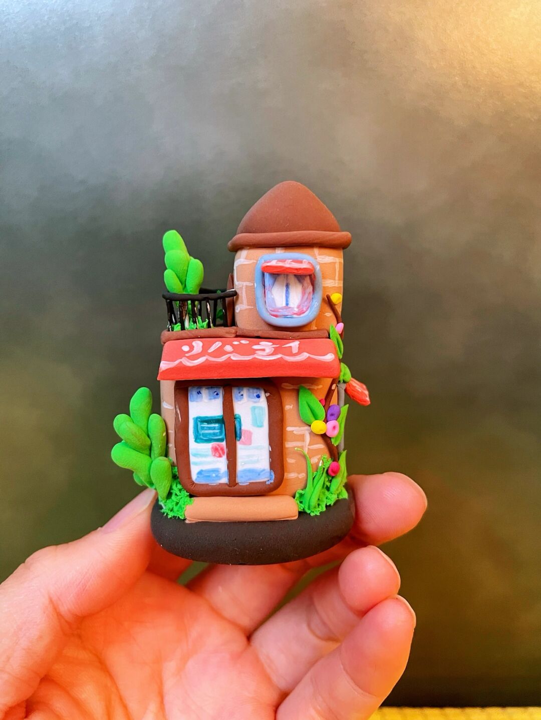 粘土微缩小房子|92超详细的图文教程 7815这是一款卡通风格的二