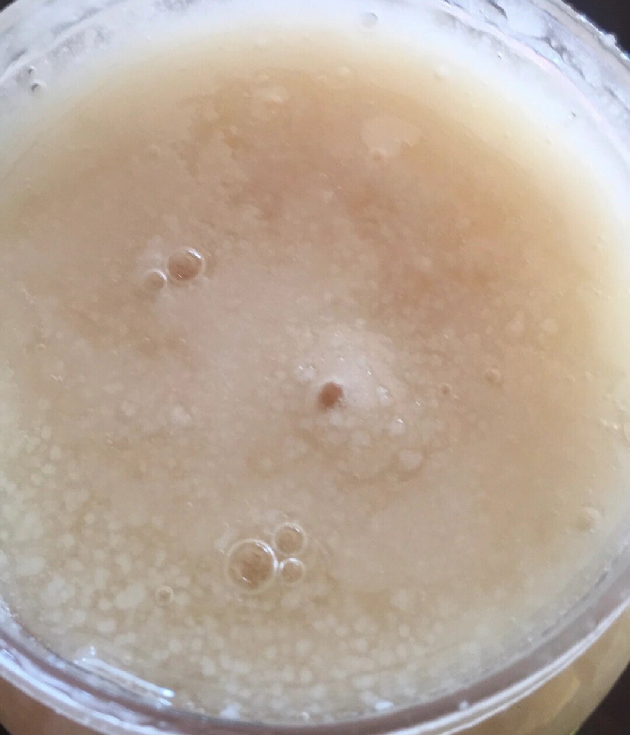 蜂蜜中掺白糖了会结晶吗?可能结晶(蜂蜜里掺了白糖会结晶吗) 蜂蜜中掺白糖了会结晶吗?可能结晶(蜂蜜里掺了白糖会结晶吗)