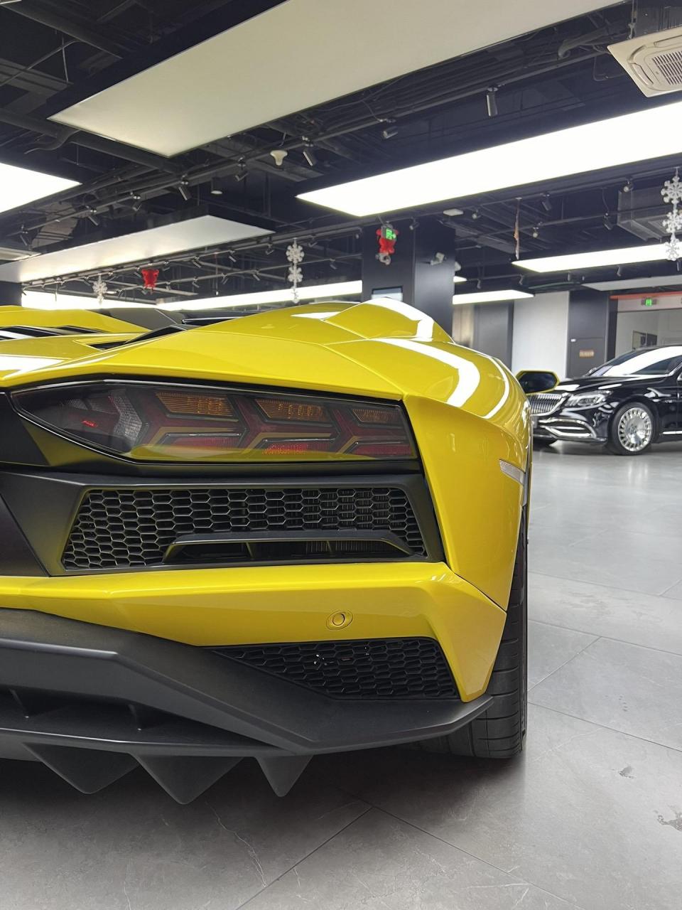 兄弟们 埃文塔多还是帅啊 国内屈指可数的兰博基尼lp740-4 roadster