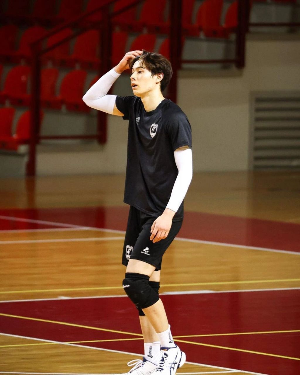 高桥蓝别太帅了 这组照片真的很清爽哇!太有活力了吧!