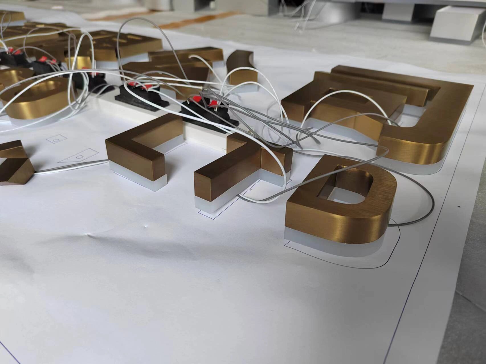 案例分享-不锈钢精工电镀背光字 #亚克力工艺品# #发光字制作# #发光