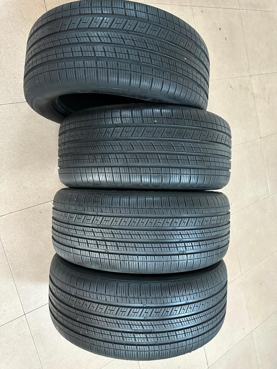 保时捷卡宴19寸轮胎原装精品拆车一套.