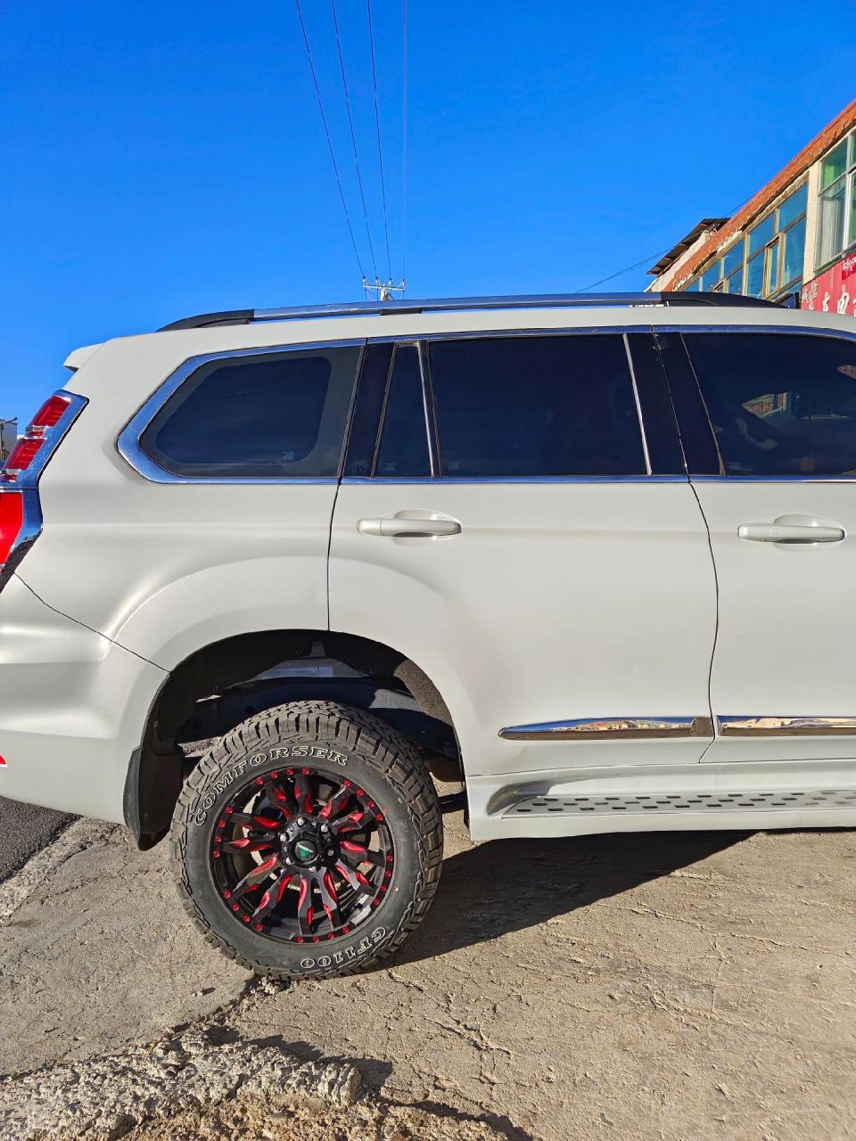 哈弗h9改色膜电光银改色膜案例分享 车身改色