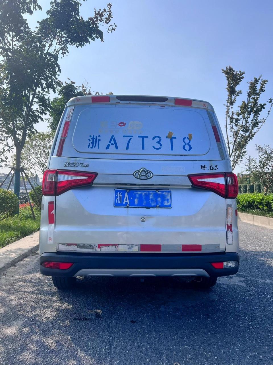 长安欧诺s,超高性价比二手面包车,实用之选,6万多公里,上牌时间2020年