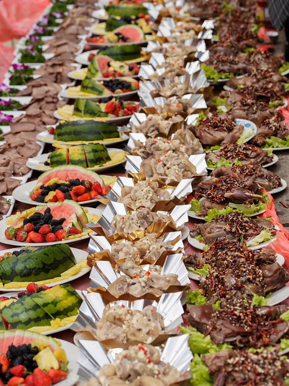 带你们感受下安徽皖北的宴席 妹妹结婚时留图,菜品真