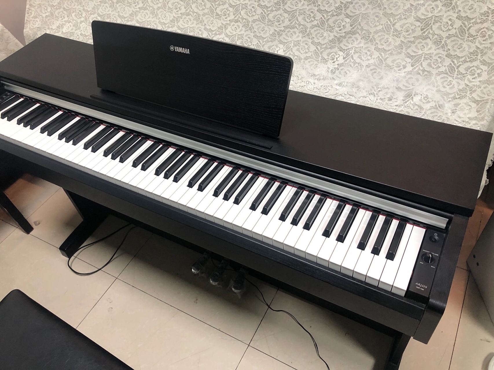 95新雅马哈ydp142b黑色电钢琴, 95新雅马哈ydp142b黑色电钢琴,88键
