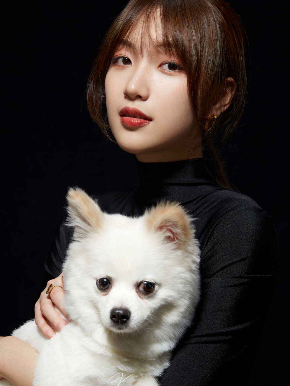 有宠物的一定要去试试 一直想拍一套和我家狗狗的写真,参考了jennie和