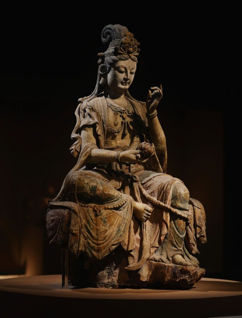 国博宋代木雕观音菩萨,极致诠释静谧,典雅