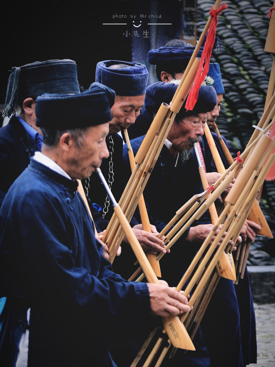 苗族芦笙 芦笙一响 脚板就痒