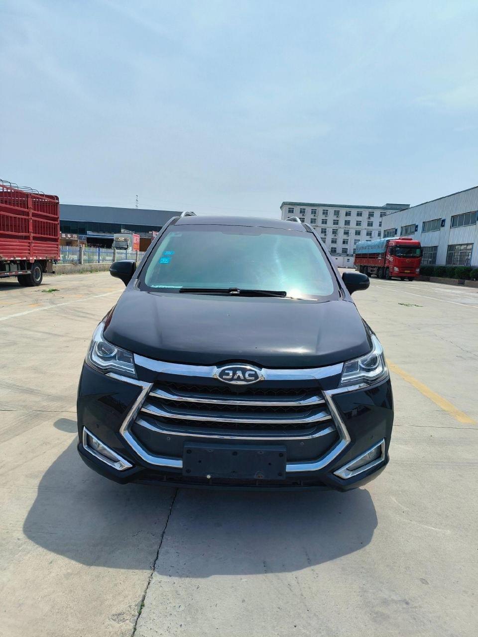 18年江淮瑞风r3,七座商务,真皮座椅,大屏导航,定速巡航,天窗,精品车况