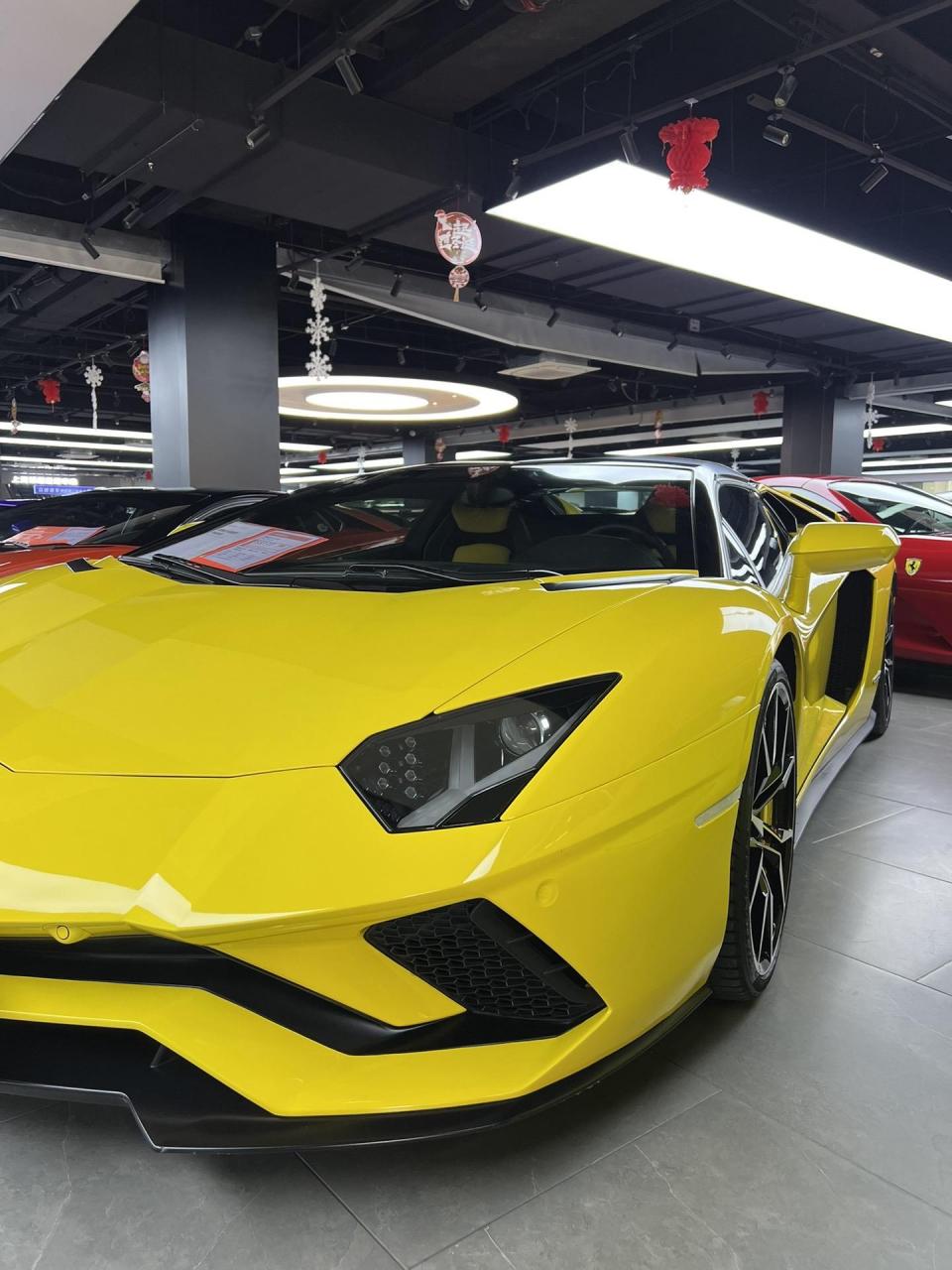 兄弟们 埃文塔多还是帅啊 国内屈指可数的兰博基尼lp740-4 roadster