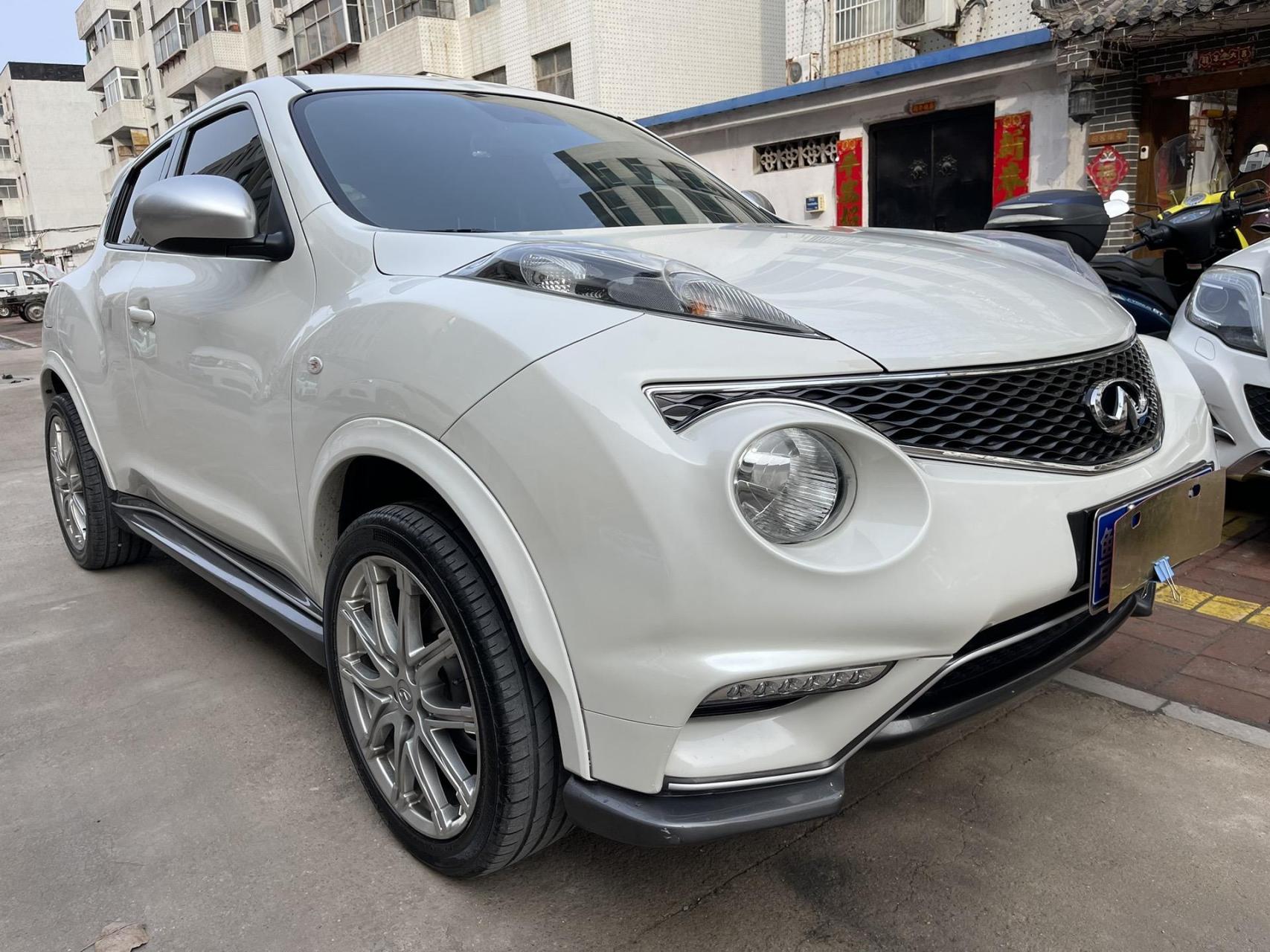 2017年年底 原装进口 英菲尼迪esq 1.6l 原购车价18.