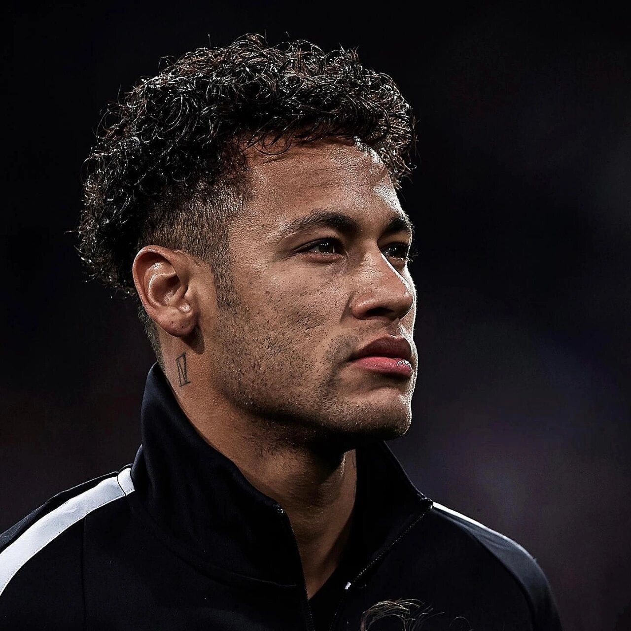 内马尔高清无水印头像