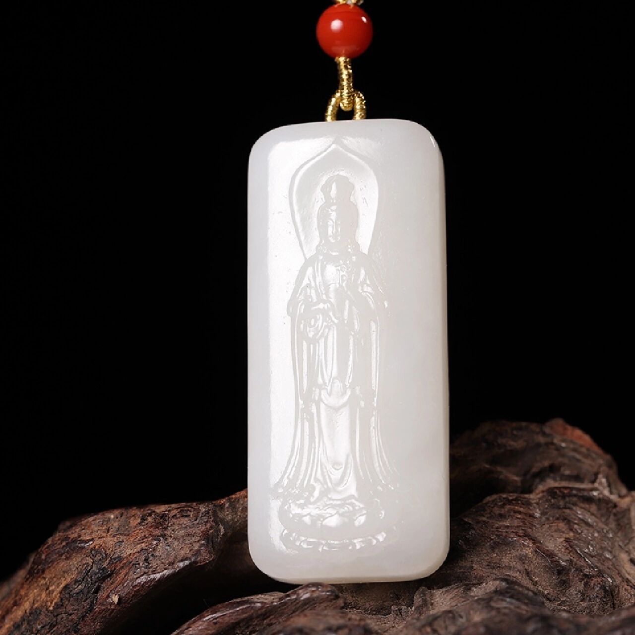 天然新疆和田玉观音吊坠,名家雕刻,站立全身观音,吊坠质地温润,纯手工
