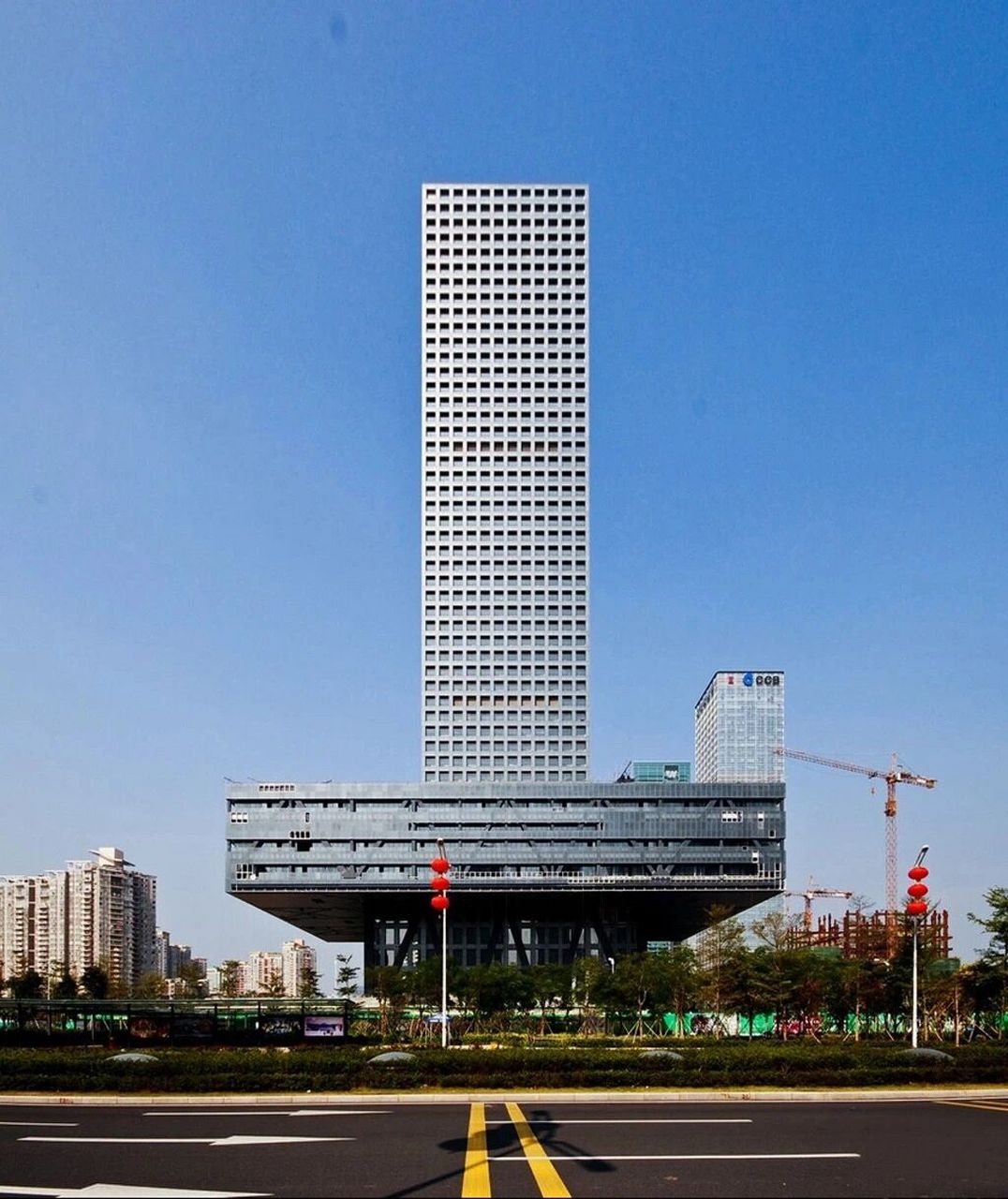 深圳证券交易所,公民意义的群房——oma作品 由oma设计的楼高246米的